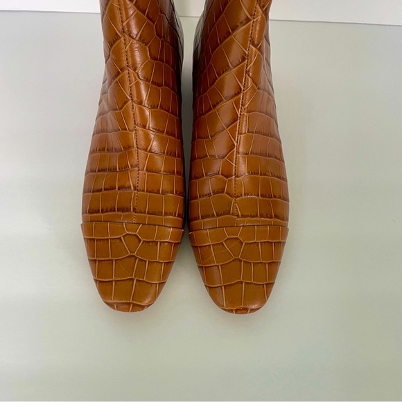 J Crew Roxie Cap-Toe Ankle Boots in Crocodile-Embossed Leather Sz 8 - Picture 10 of 15